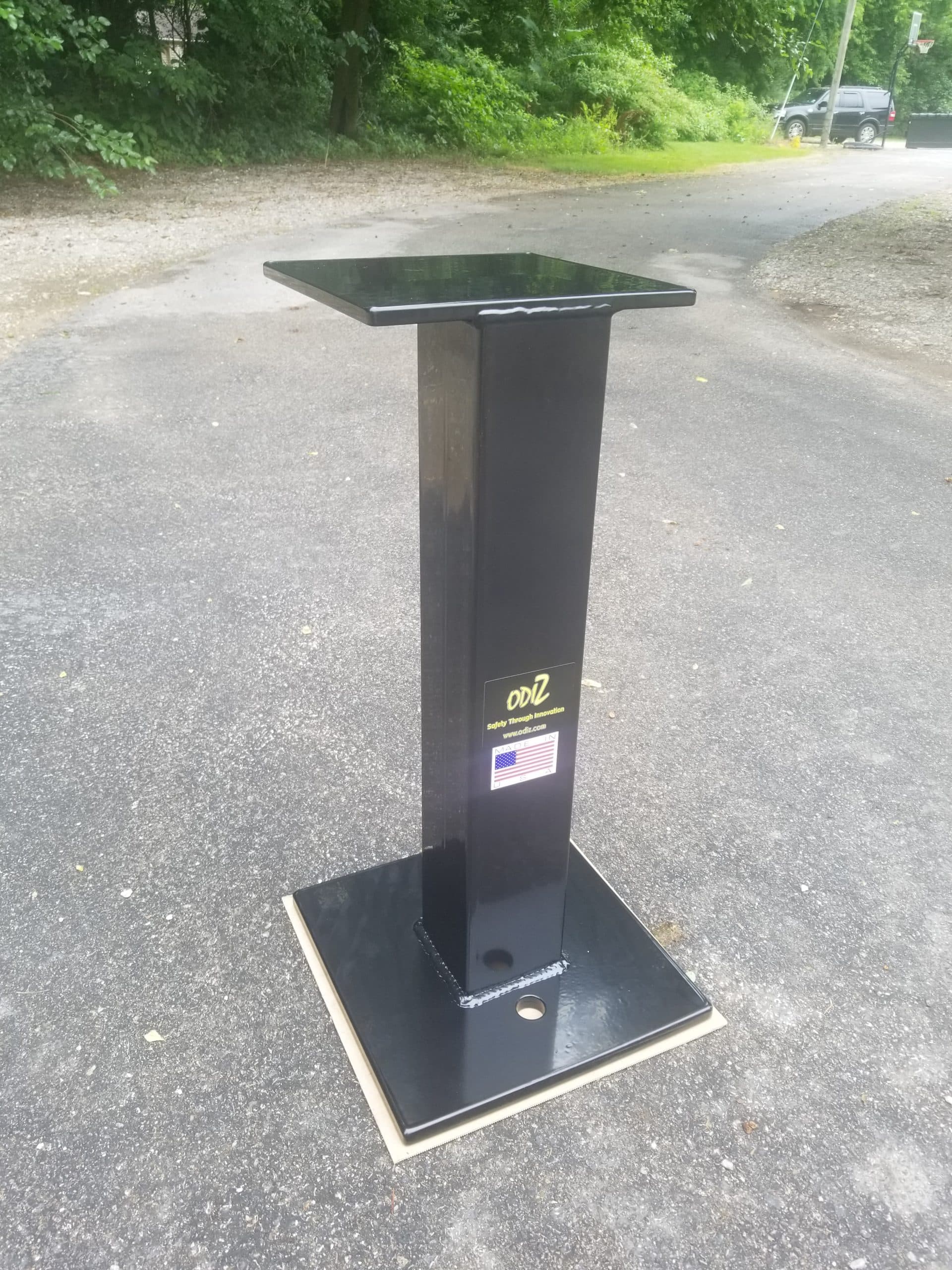 welded leg vise stand